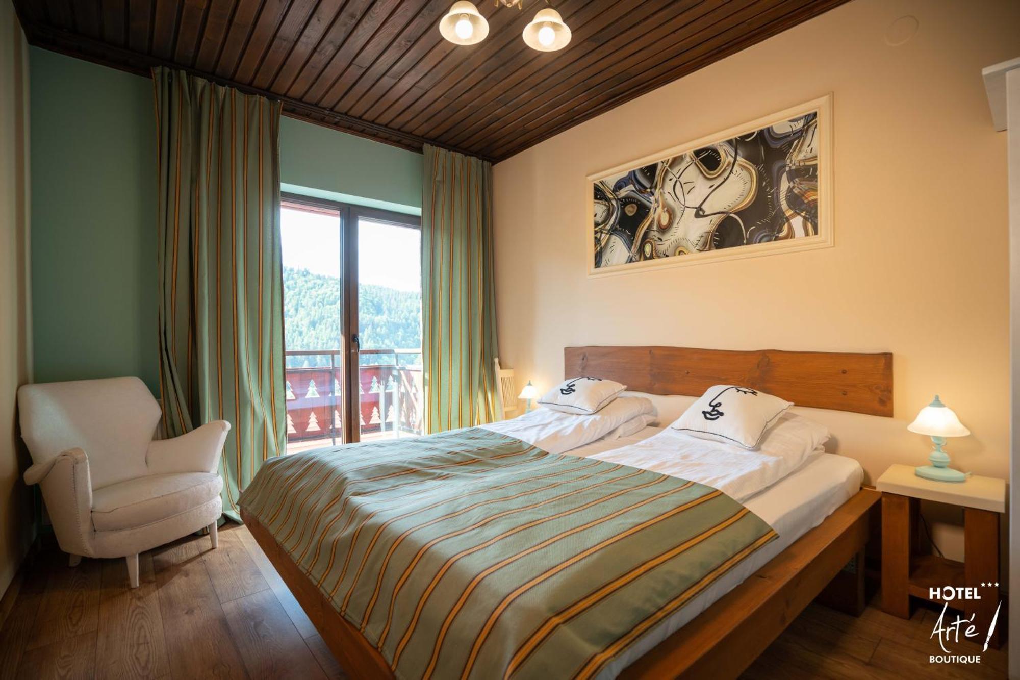 Art'E Boutique Rooms BaileTusnad Eksteriør bilde