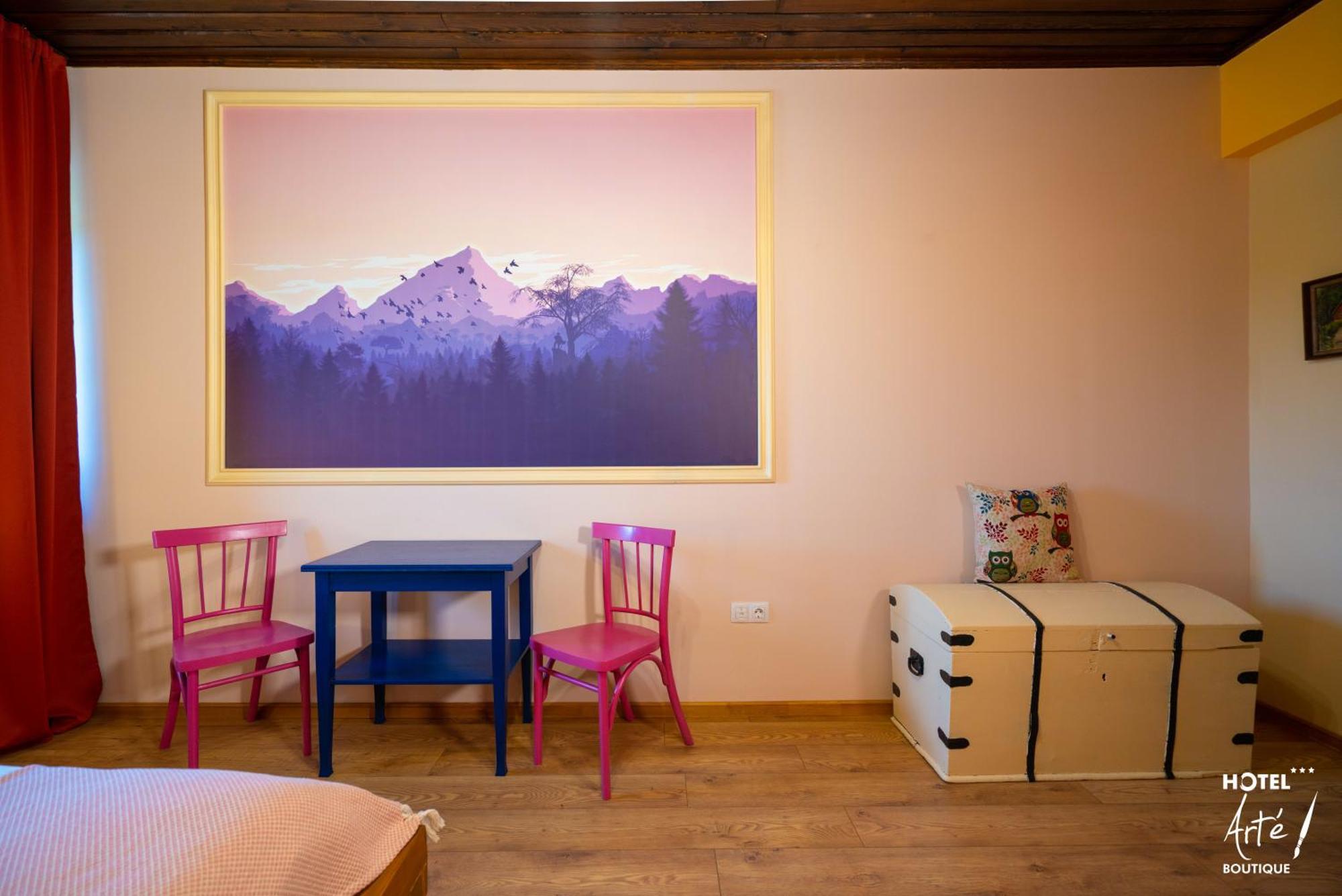 Art'E Boutique Rooms BaileTusnad Eksteriør bilde